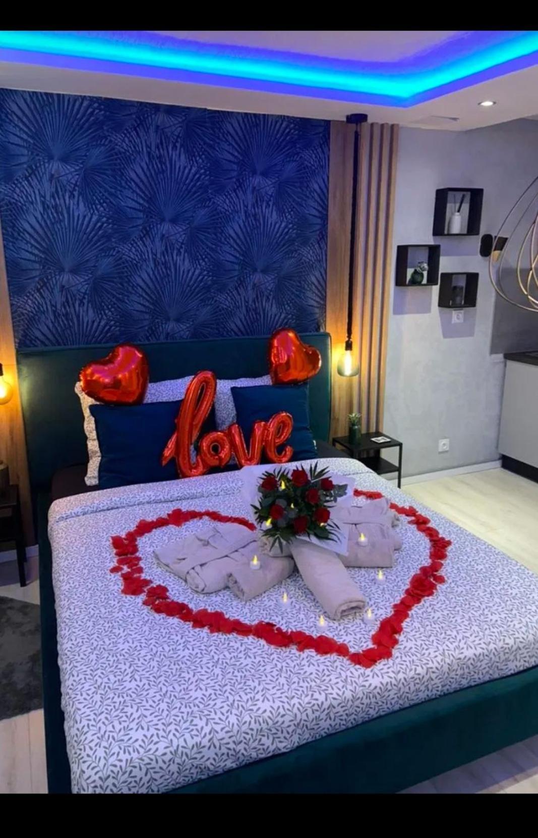 Appartement La Splenzia Spa Jacuzzi Wifi Clim Авиньон Екстериор снимка